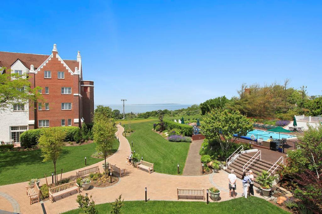 Montauk Manor Hotell Rom bilde The Village Green